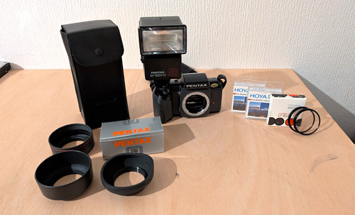 Pentax sf7 35mm - 35mm, slr